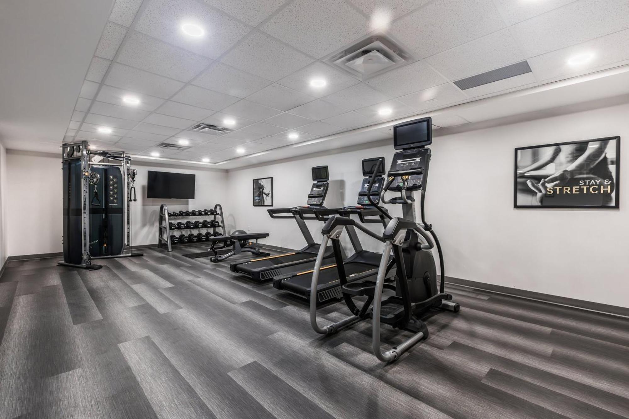 Staybridge Suites - Dawson Creek By Ihg Εξωτερικό φωτογραφία