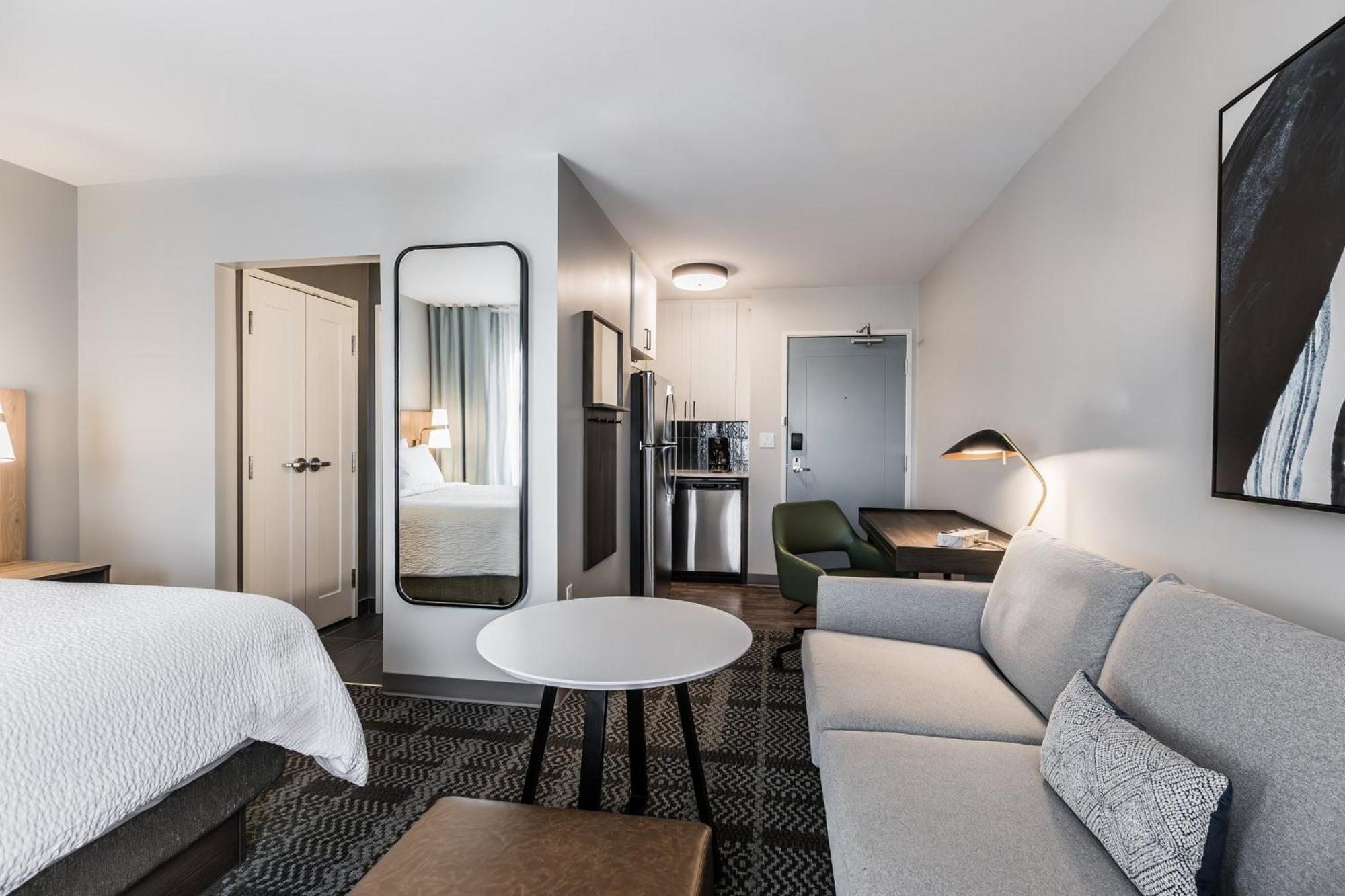Staybridge Suites - Dawson Creek By Ihg Εξωτερικό φωτογραφία