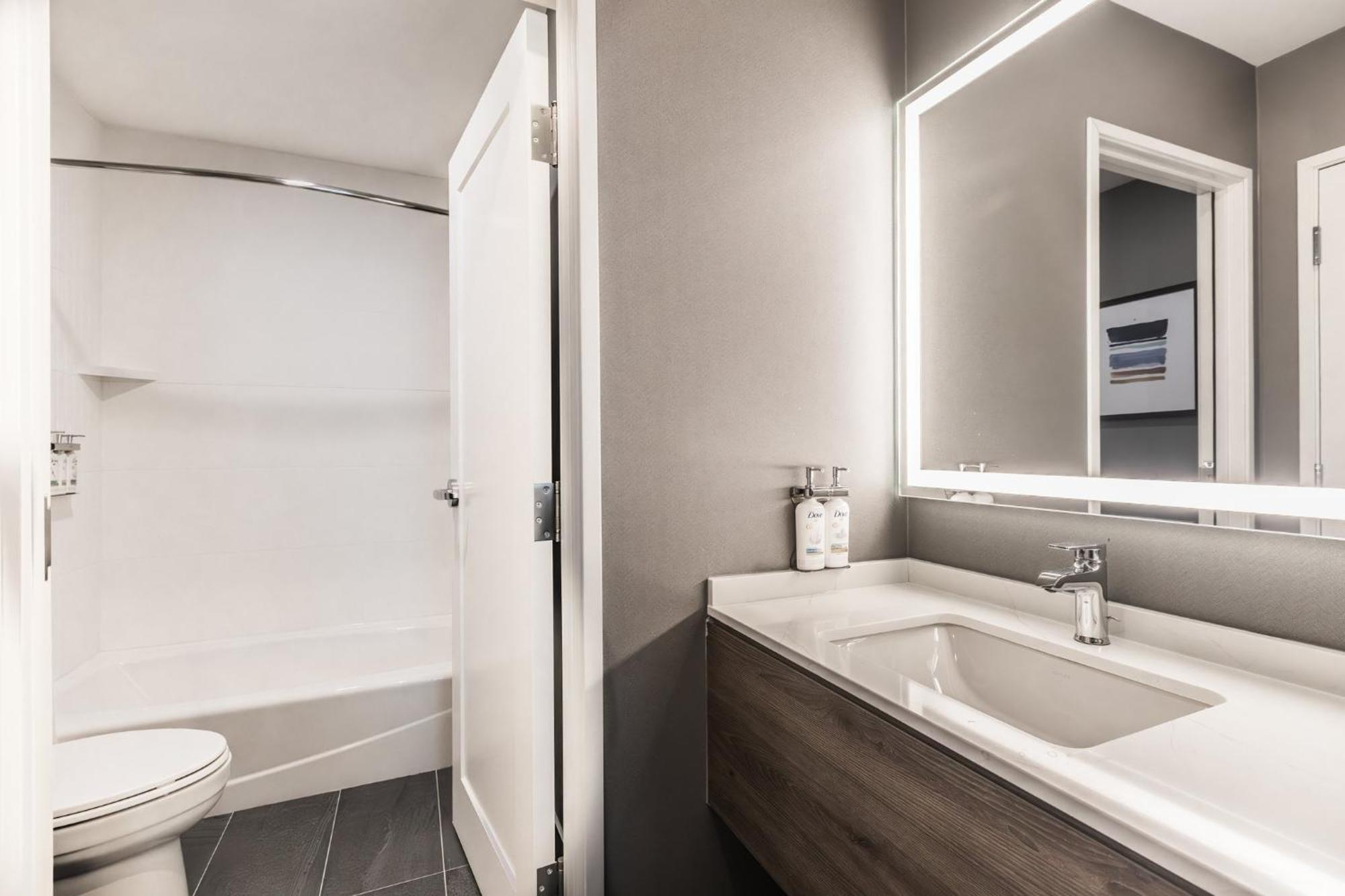 Staybridge Suites - Dawson Creek By Ihg Εξωτερικό φωτογραφία